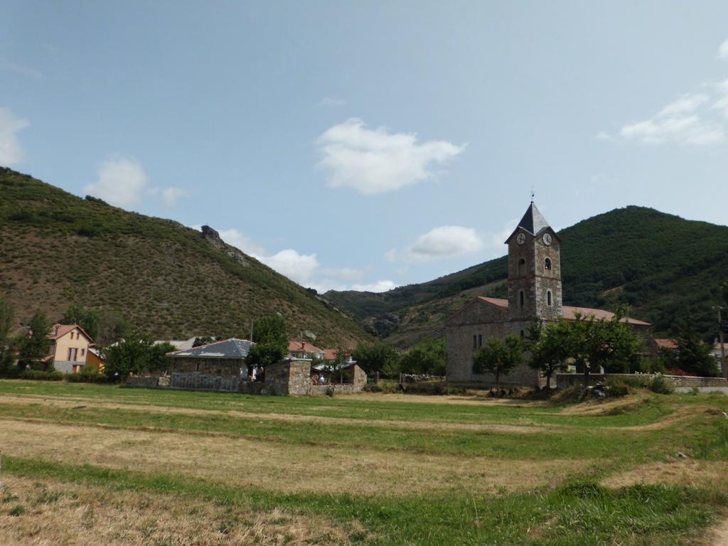 Casa Rural La Altanera Barniedo de la Reina Esterno foto